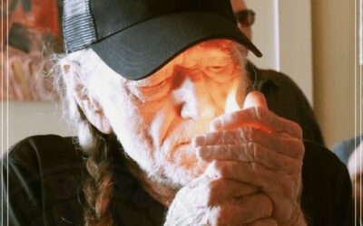 Willie Nelson diz que é o provador oficial de sua marca de maconha