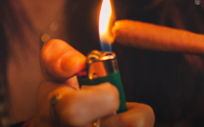 Legalização da maconha não aumenta o uso entre os jovens, afirma estudo